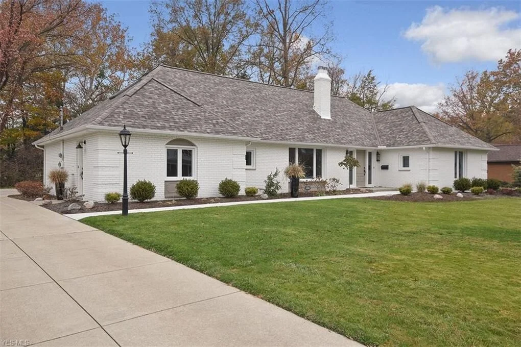 listing04.jpg