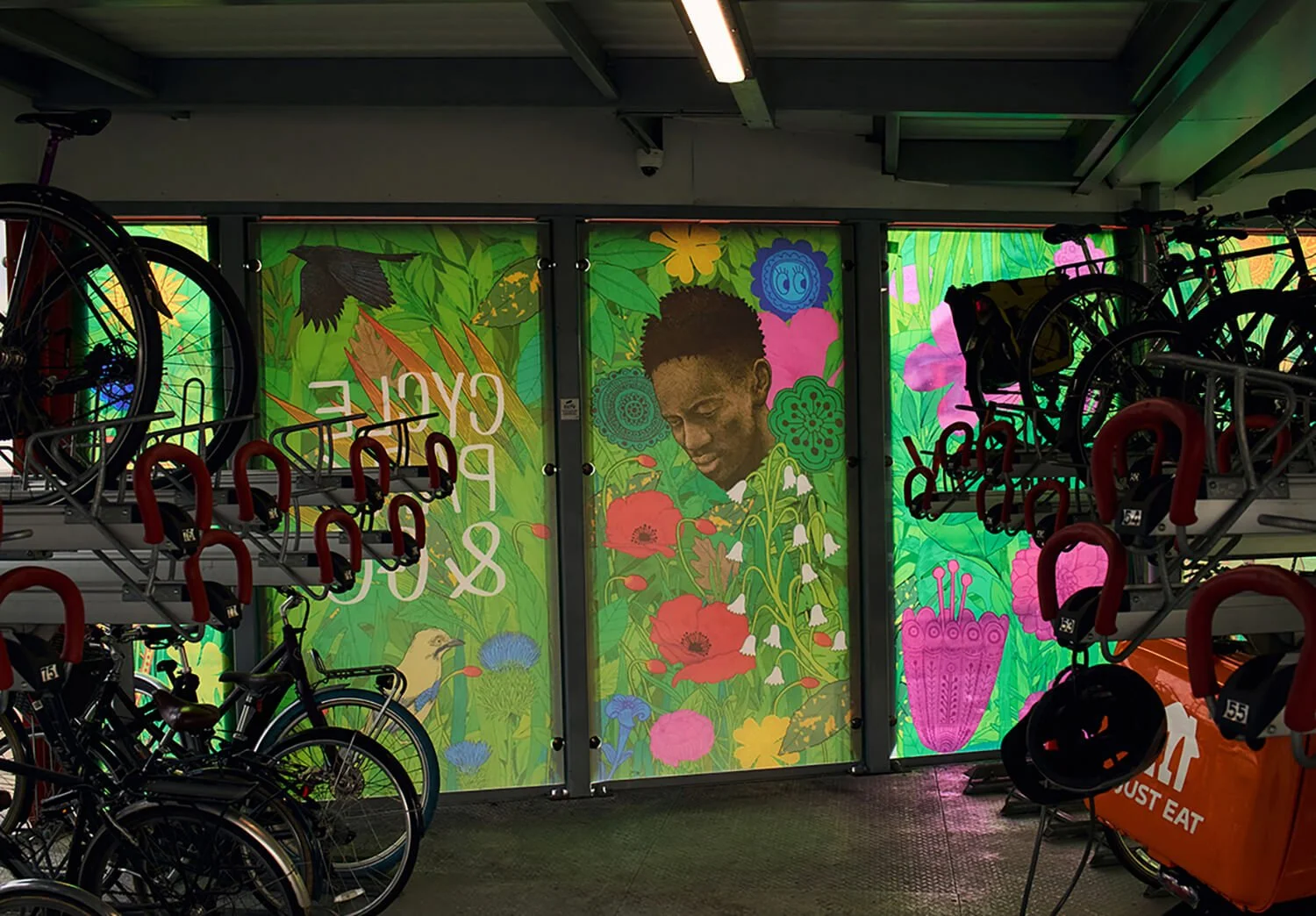 leyton_bike_hangar_3.jpg