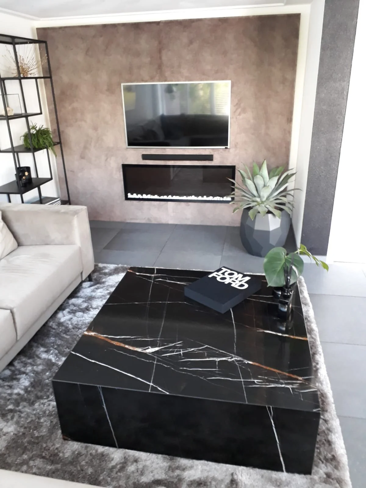 Block Tafel Sahara Noir