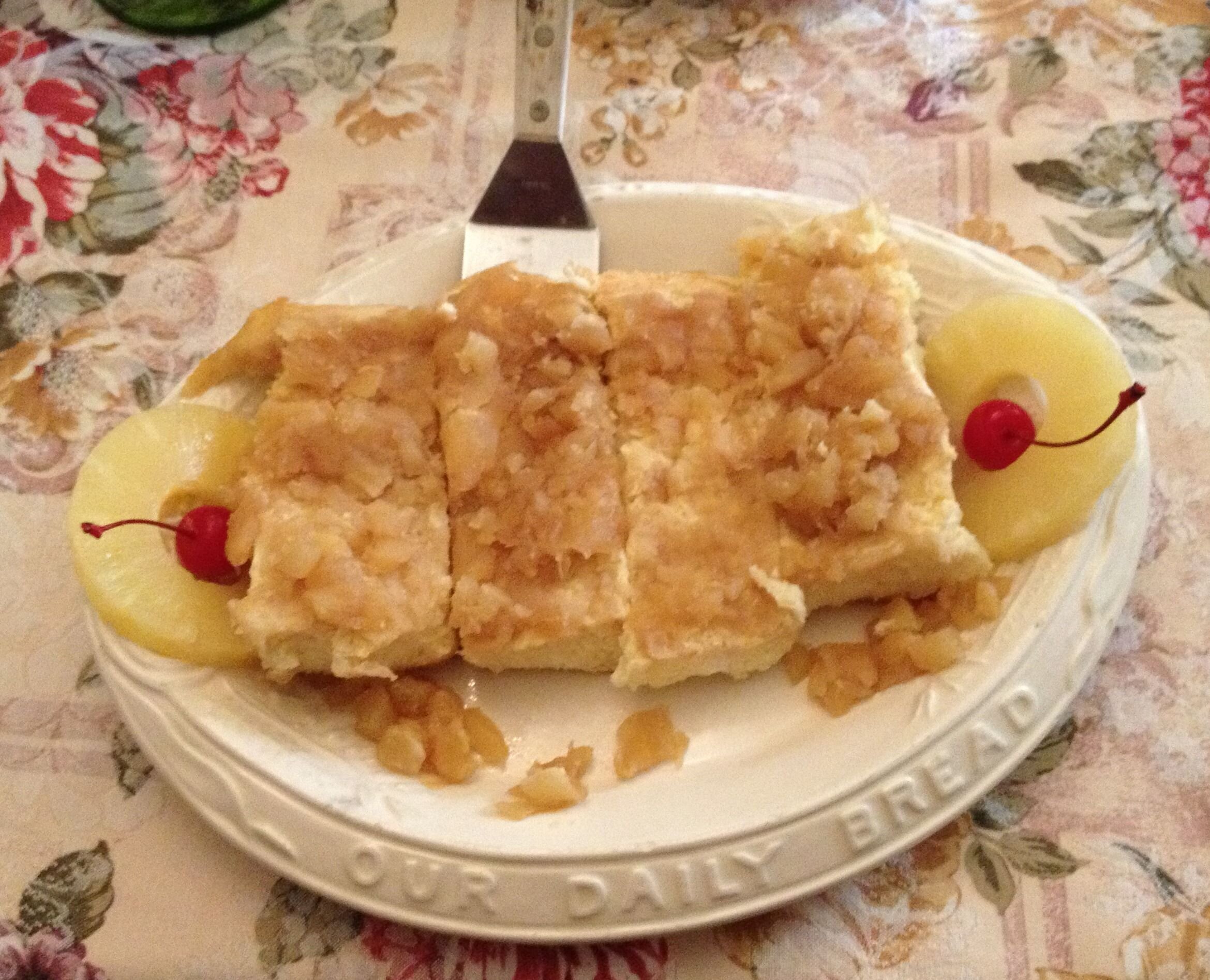 cropPineappleToast-gillumhouse.jpg