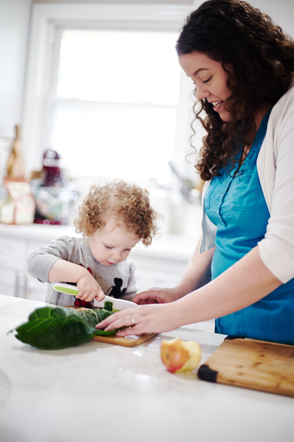 After unspeakable loss, 'Scouting is bringing some joy into her life', image size:1000x1500