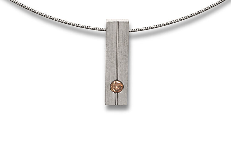 Centerpoint Series Pendant Necklace