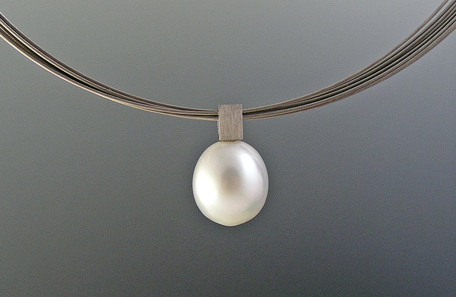 Pearls Series Necklace