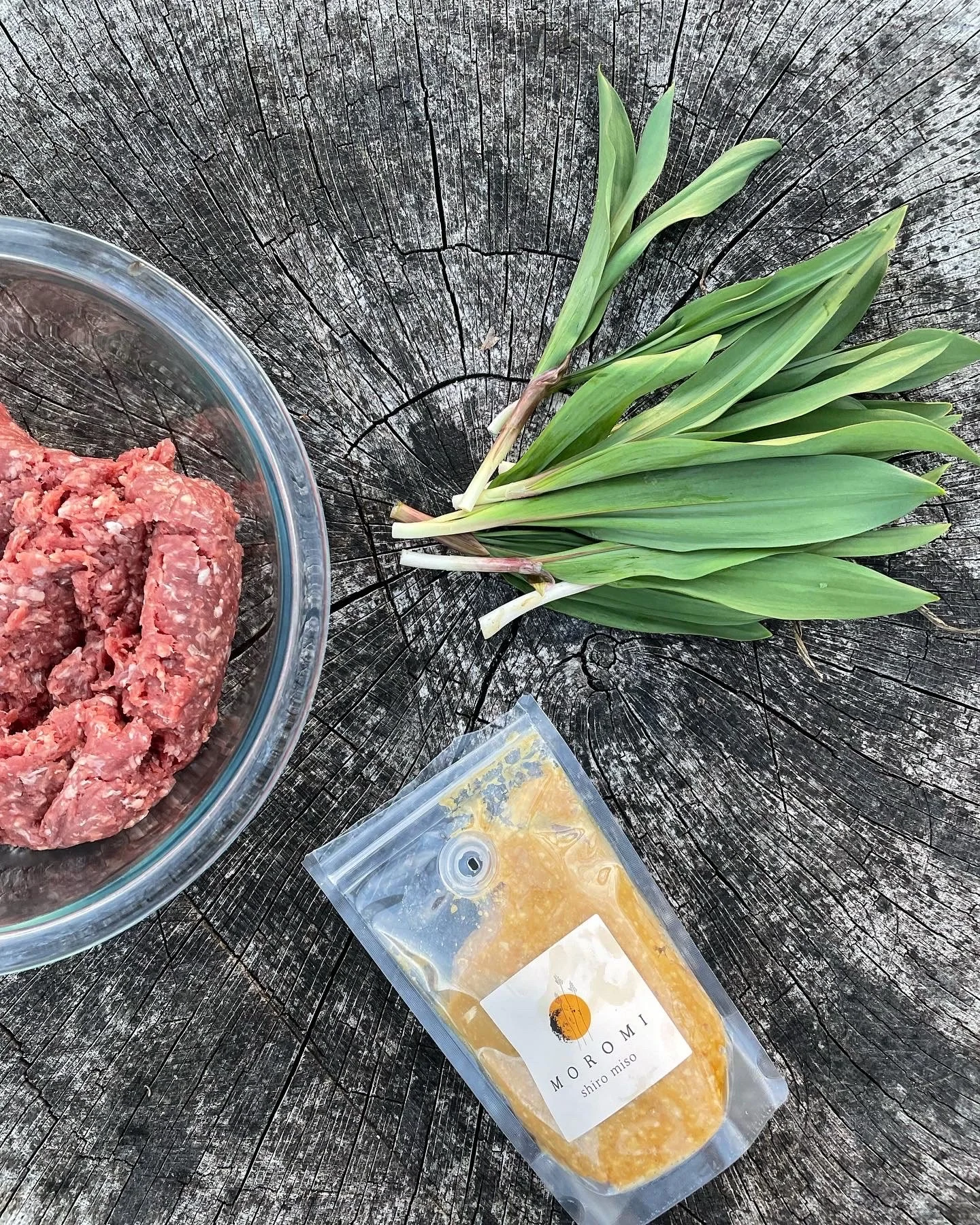 Shiro Miso and Charred Ramp Burgers — M O R O M I