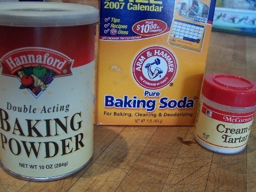 Baking Powder-v-Soda.jpg