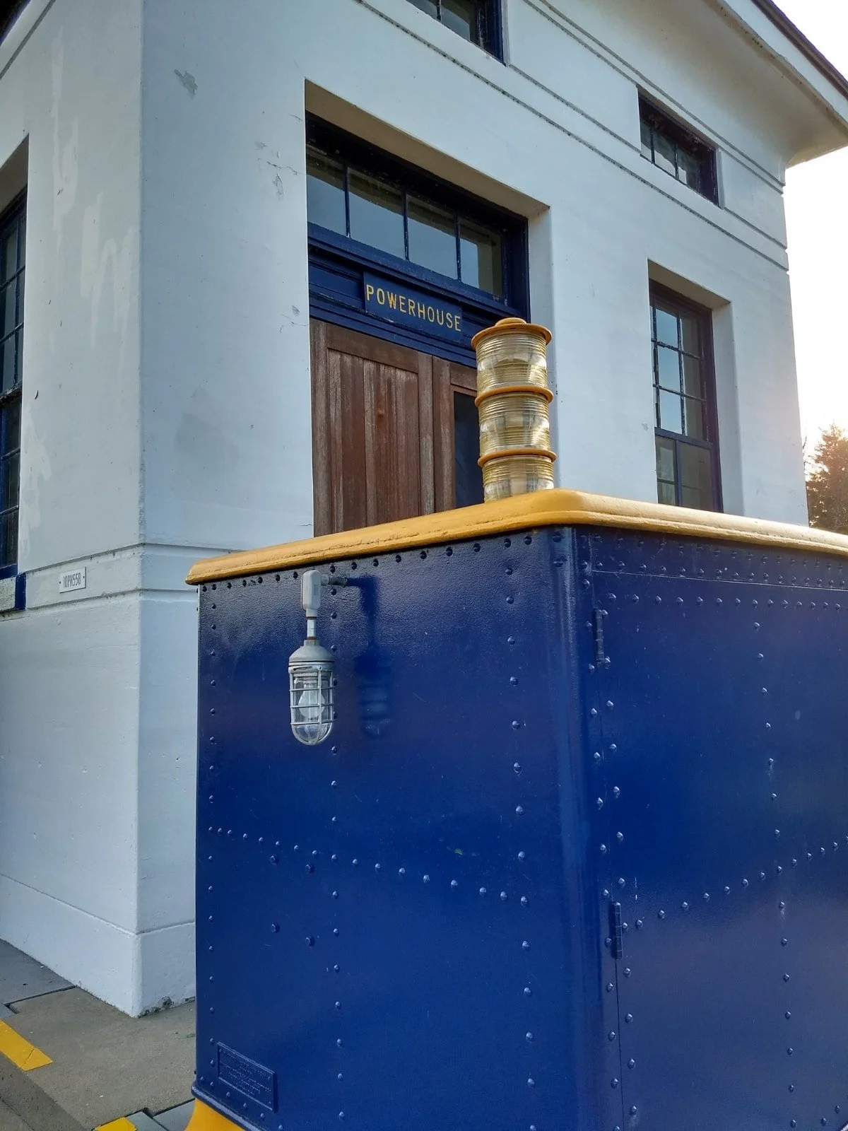 Lock 5 powerhouse3.jpg