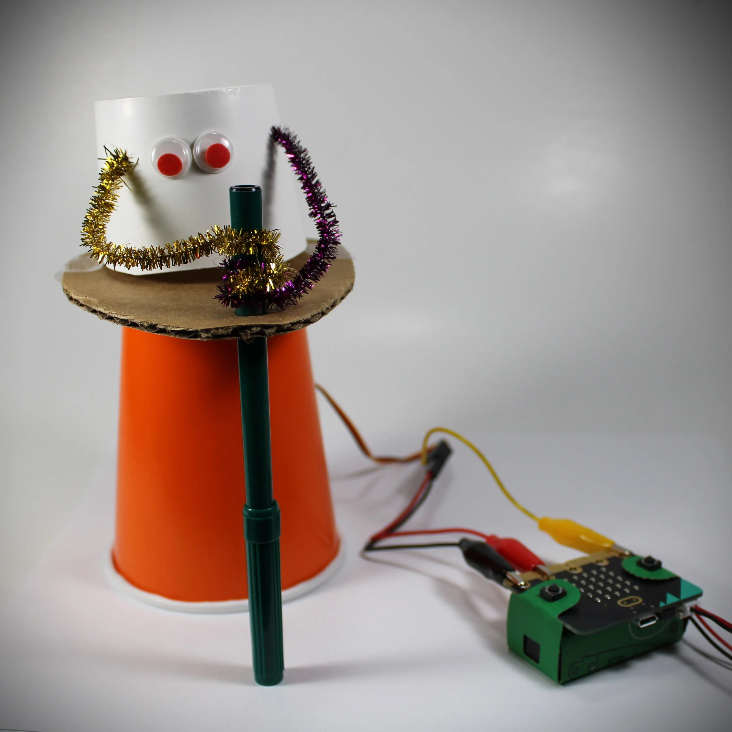 Homeschoolers: Make a Programmable Drawbot