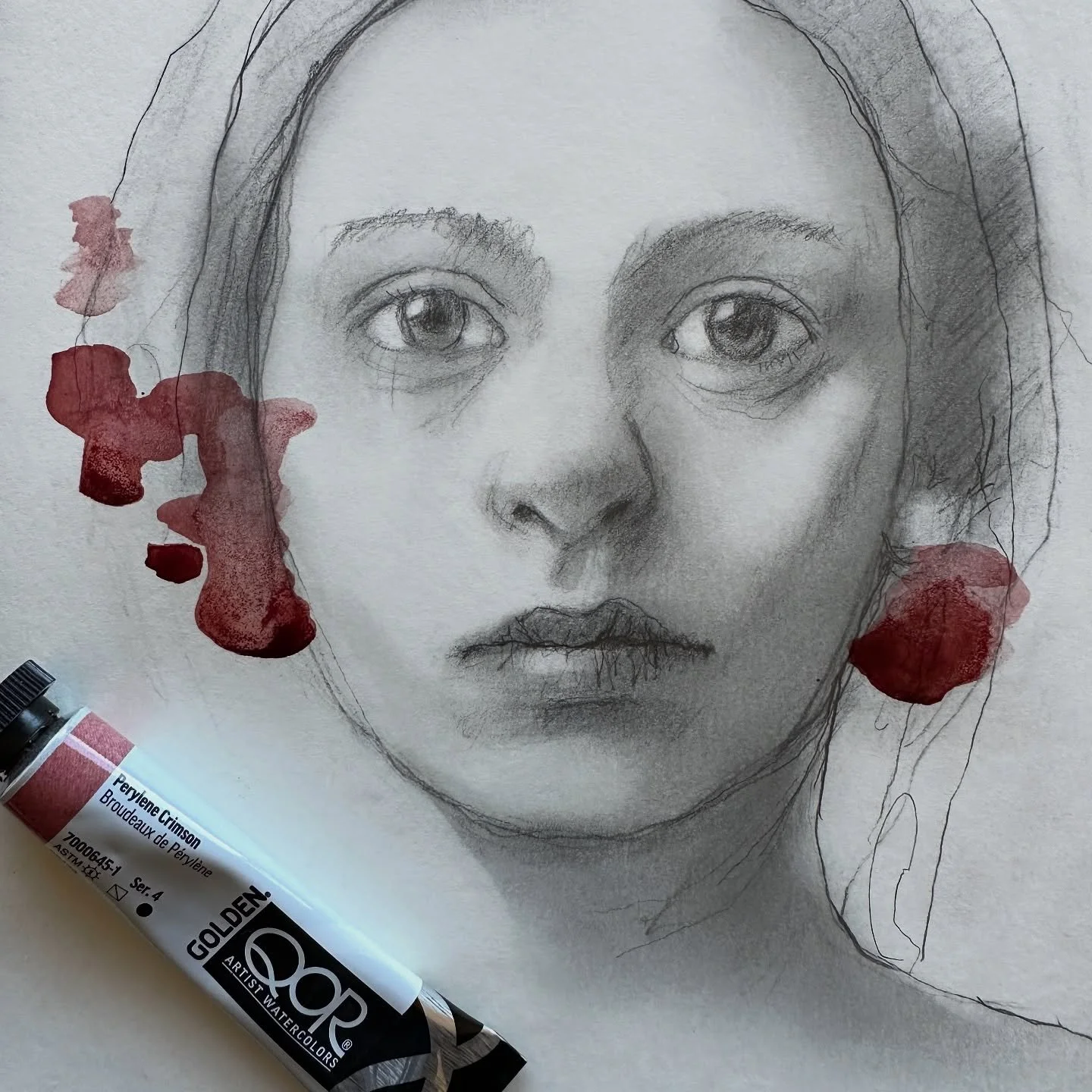 Decided to begin the day with Perylene Crimson ❤️ It’s color love, you know 😊❤️
#drawing #watercolor #goldenqorwatercolors #artistsoninstagram #artistlife