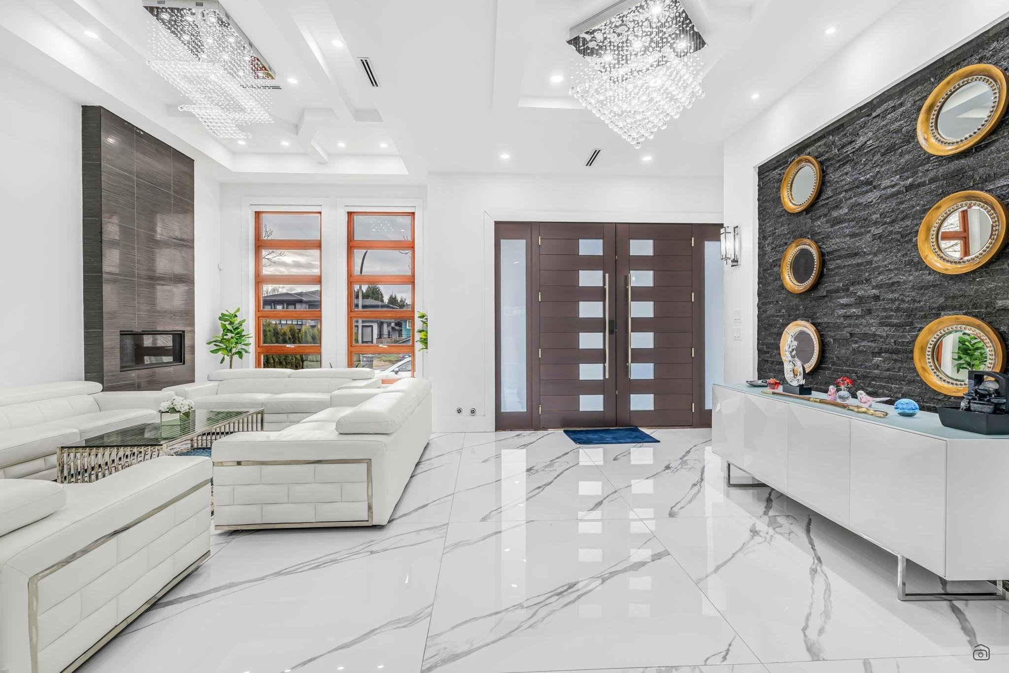 15449-85a-avenue-surrey-R296U99557-4.jpg