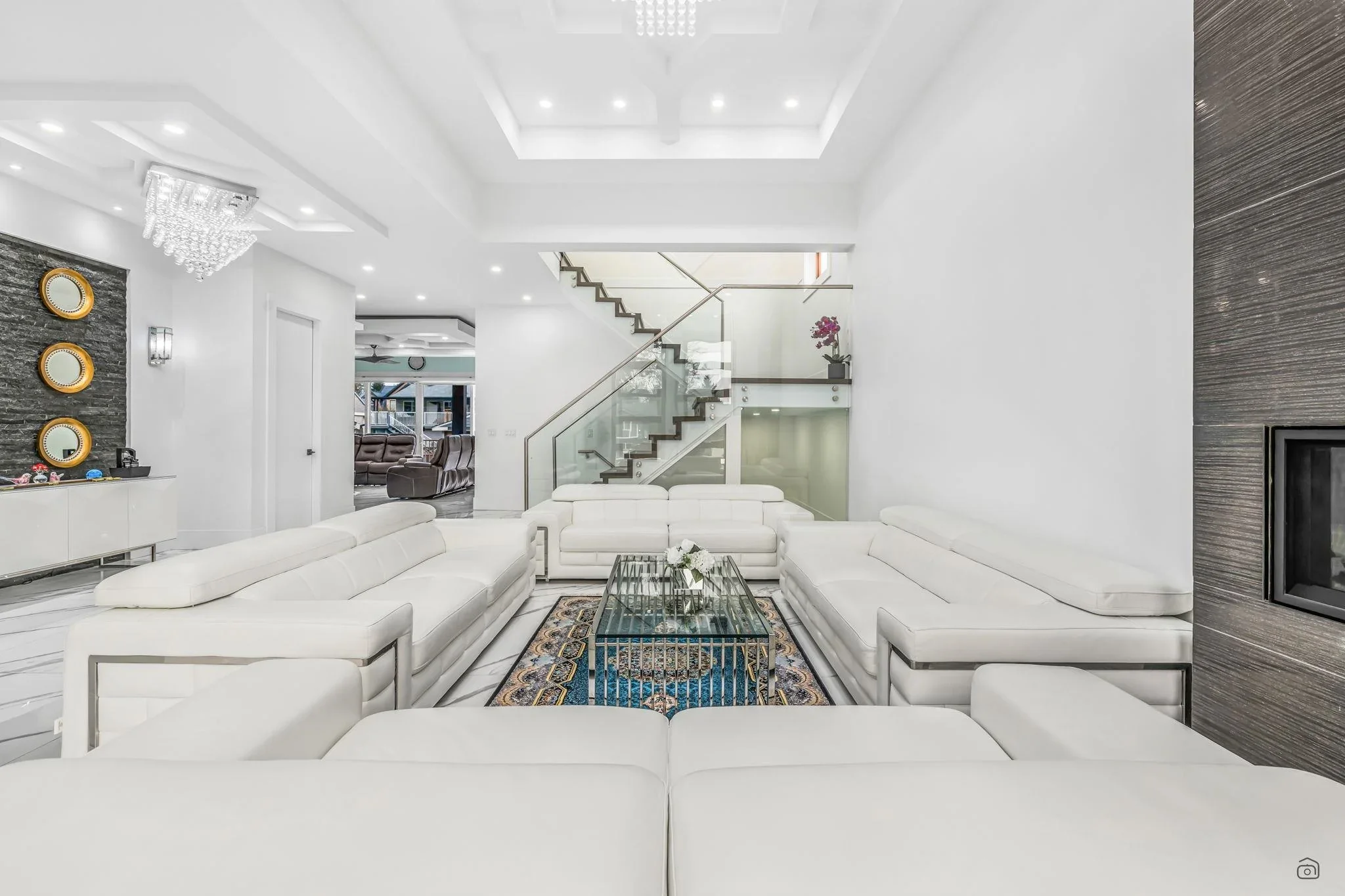 15449-85a-avenue-surrey-R2969557-6.webp