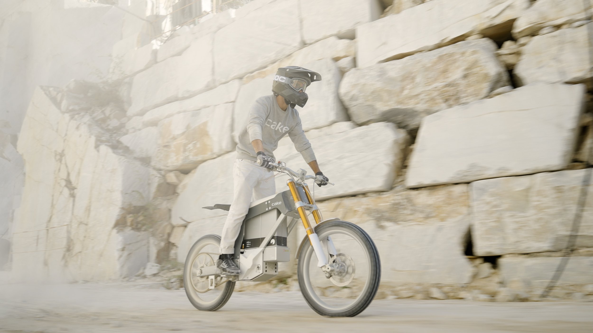 immagine copertina 2.jpg