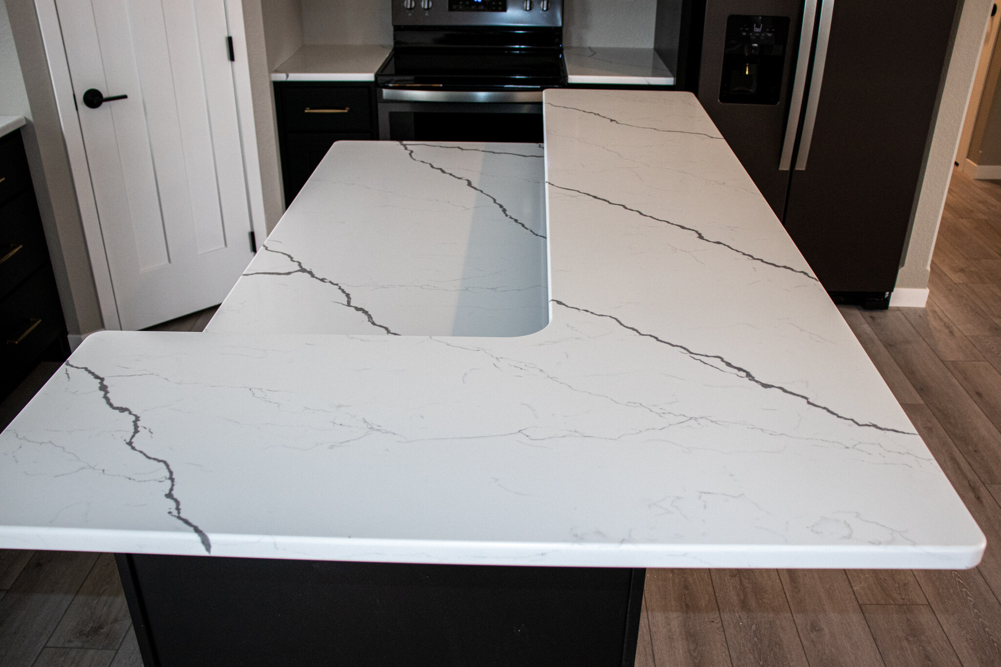 White Carrara Quartz Counter Top