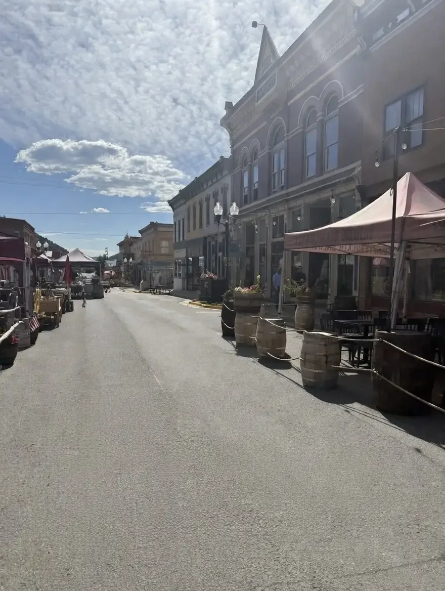 Idaho Springs Colorado mountain homes and cabins for sale  along I-70 corridor near ski resorts