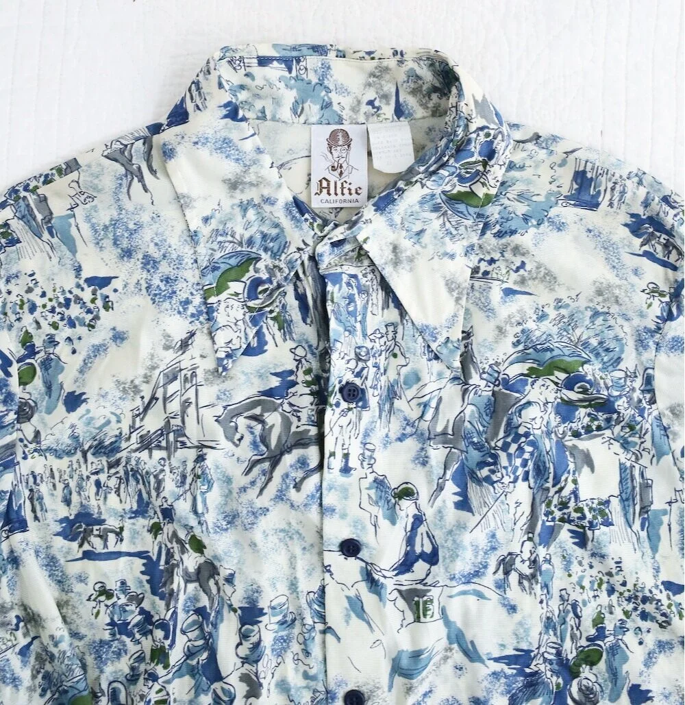 *SOLD* 1970s mens dress shirt with print