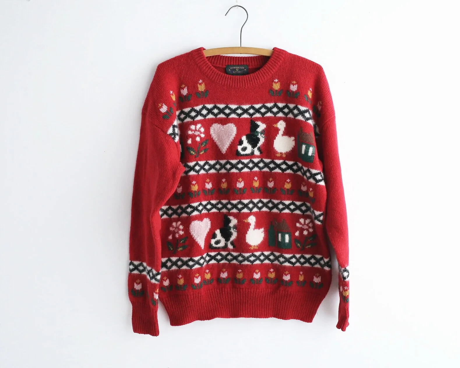 *SOLD* 1980s / 1990s wool crew neck sweater with country pattern
