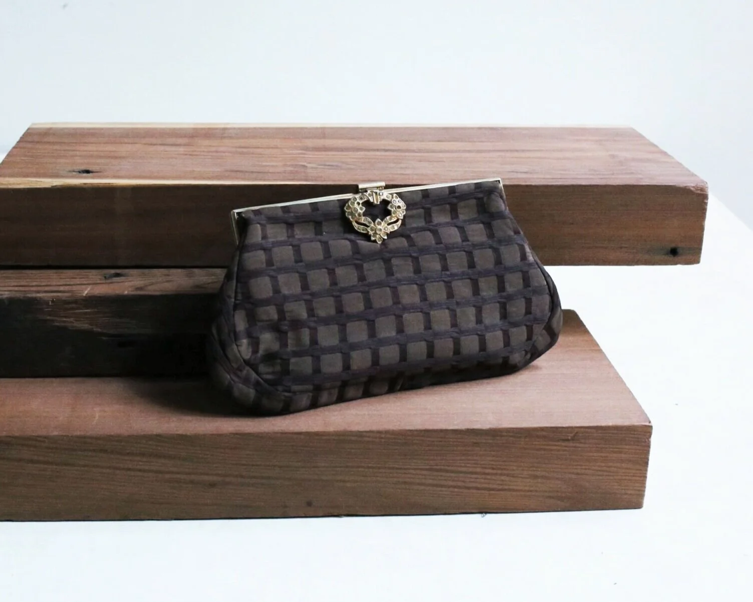1940s clutch purse evening bag with vanity mirror