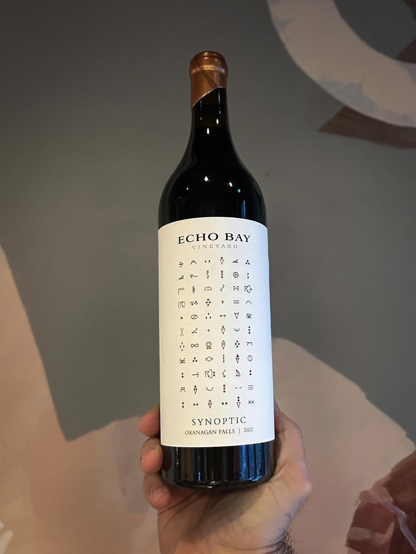 Echo Bay Synoptic 

This is Echo Bay&rsquo;s signature red blend, and best represent&rsquo;s the winery&rsquo;s expression of its season. This is a bold, 
Medium bodied blend of Cabernet Franc, Merlot, Cabernet Sauvignon, Malbec, Carm&eacute;n&egrave