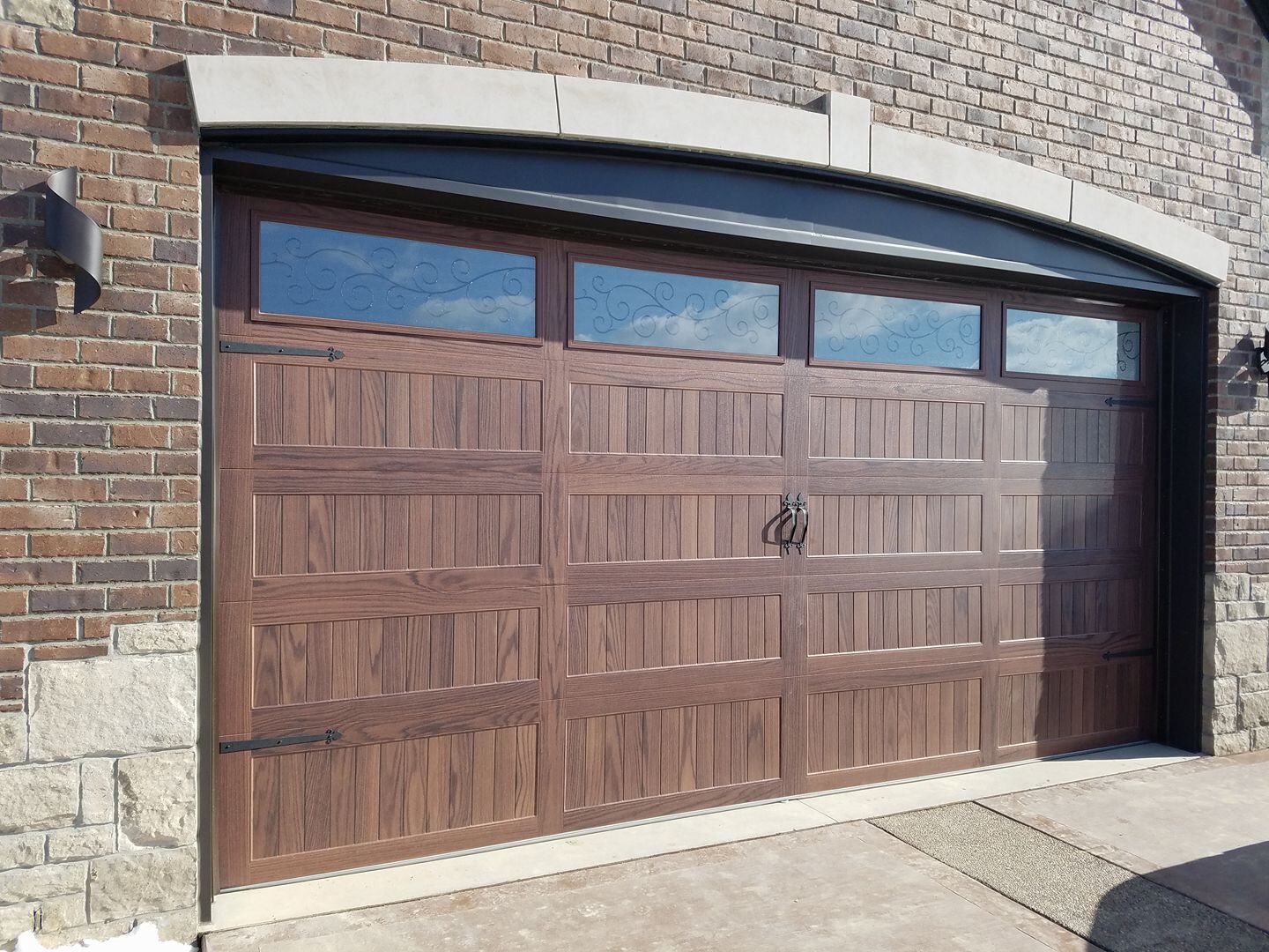 Troy Michigan New Garage Doors