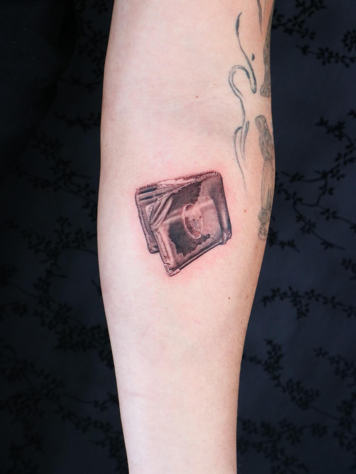 80+ year old wallet I did for my client Wesley.

It was given to him by his grandfather when he was 4 years old. Shortly after he passed away and this is the only thing he has left of him.

It was a really nice piece to work on and I enjoyed the proj