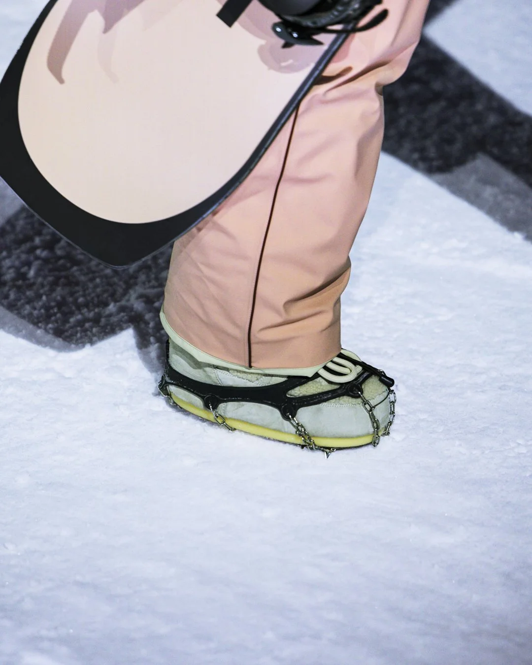 MGR_FW_2026_ASPENEVENT_BS_RGB_72DPI_4X5_17_VOGUE_RUNWAY_DETAILS.jpg