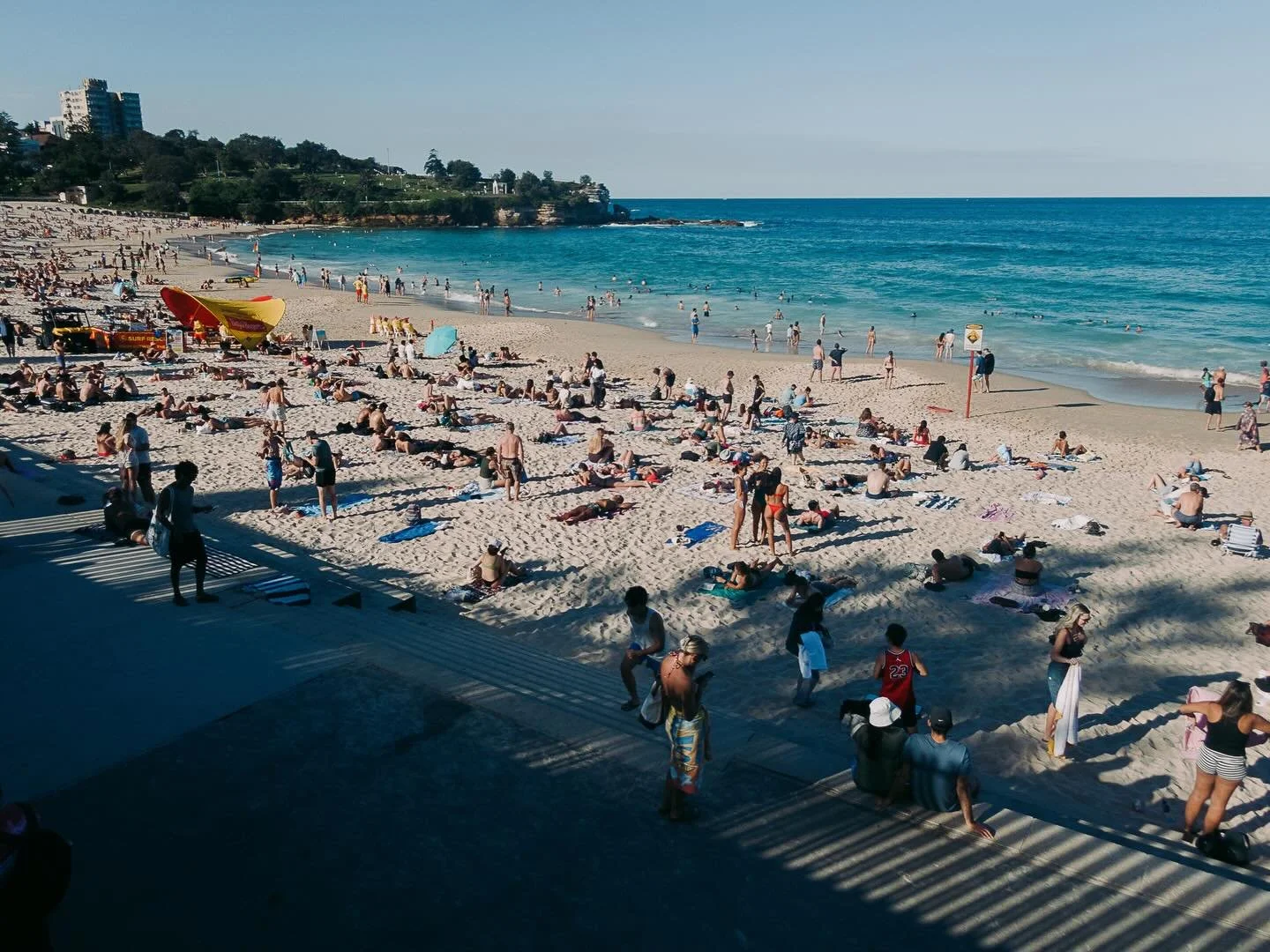 I left Melbourne on a drizzly Saturday morning to reach Sydney about 6 degrees warmer with blue skies and holiday vibes. This is Coogee the day before the Wedding Cake Island swim. I love Melbourne but  it has nothing on Sydney&rsquo;s city beaches&h