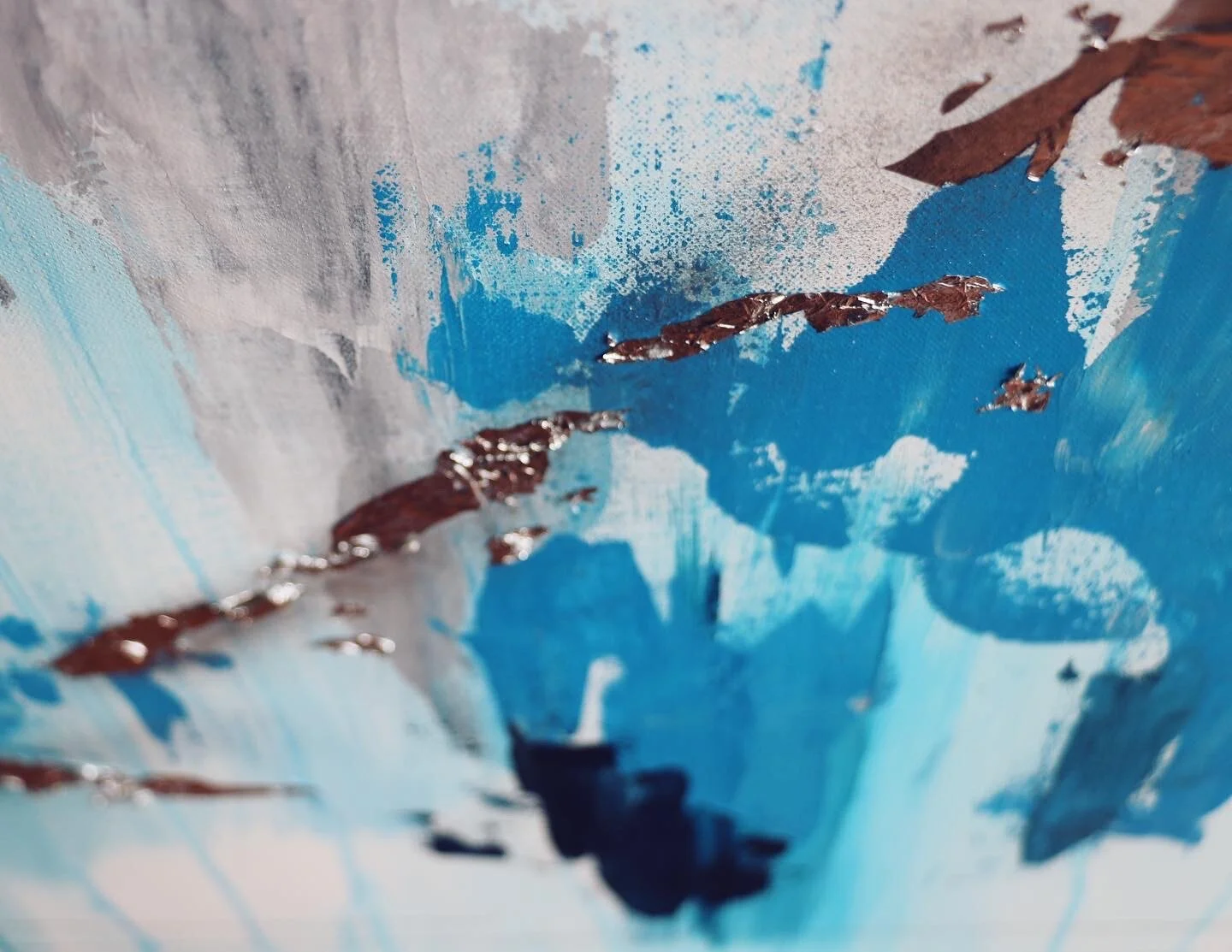 Metallics in Cool - Detail