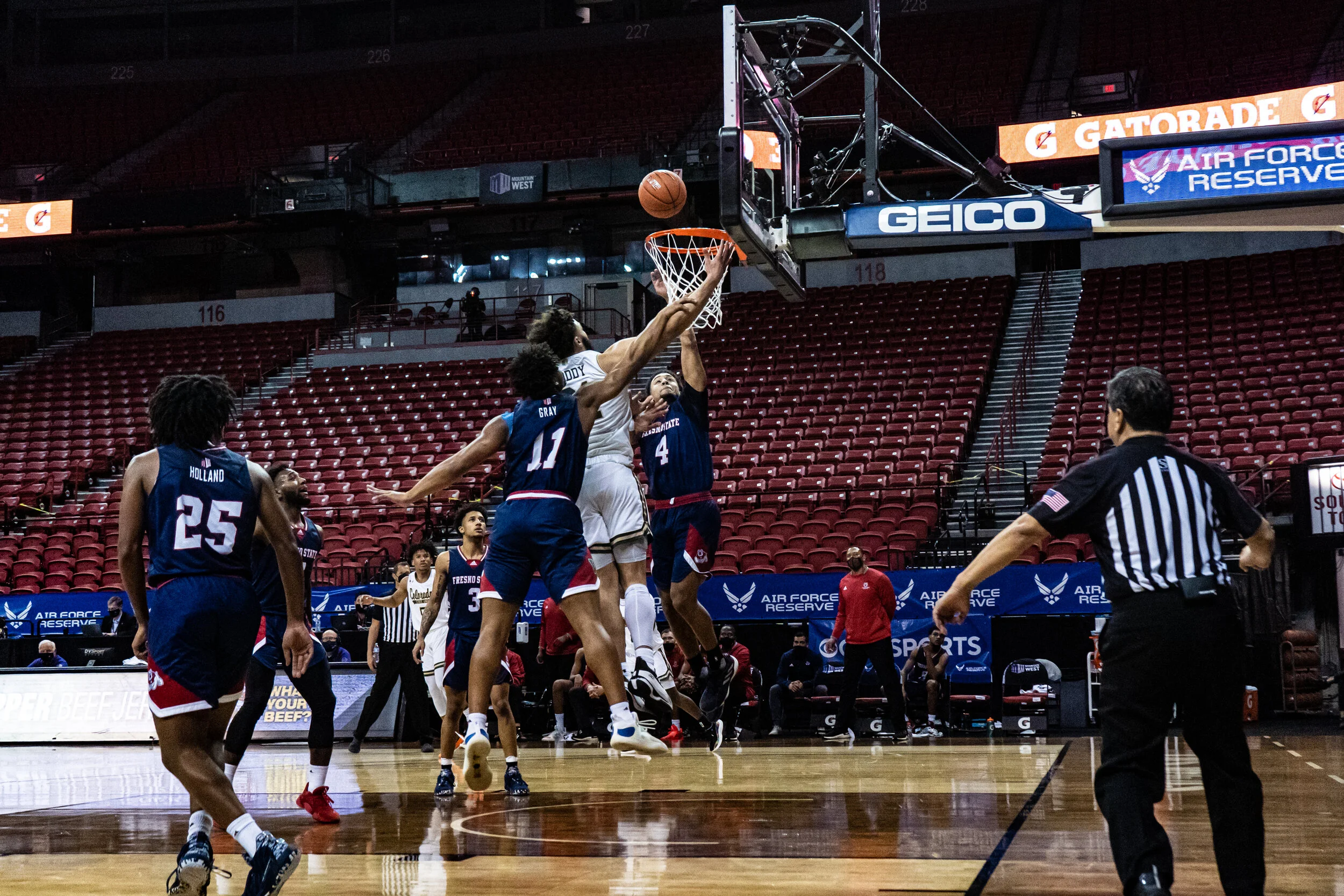 MW MBB VS FRESNO STATE 031221 BR-33.JPG