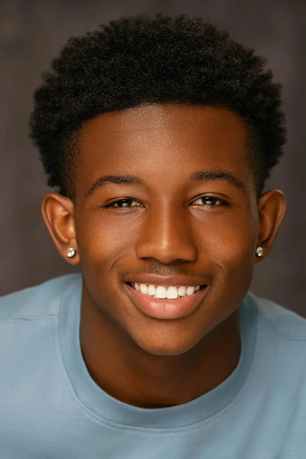 actorheadshot.jpg
