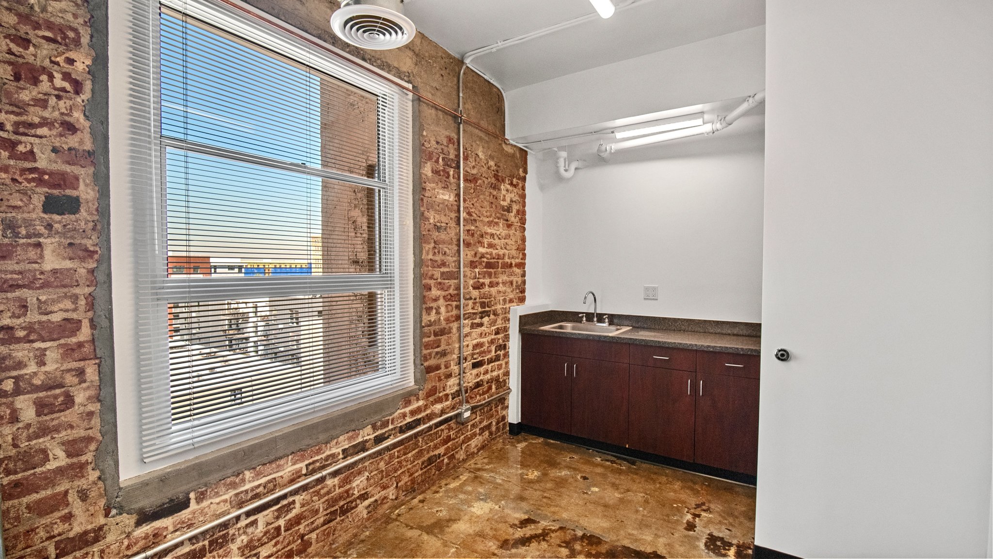 235 Broadway - Small Size-37.jpg
