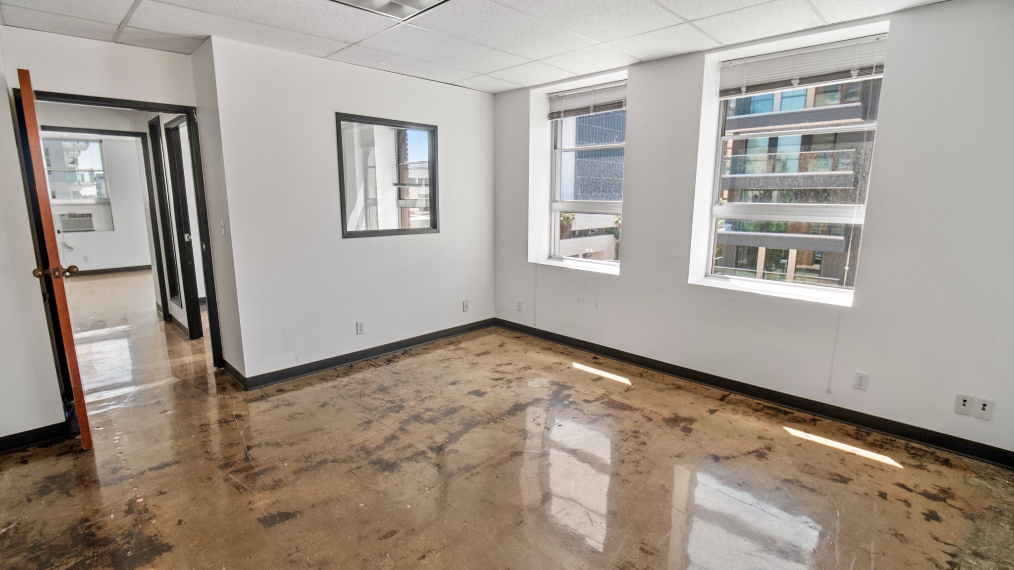 235 Broadway - Small Size-15.jpg
