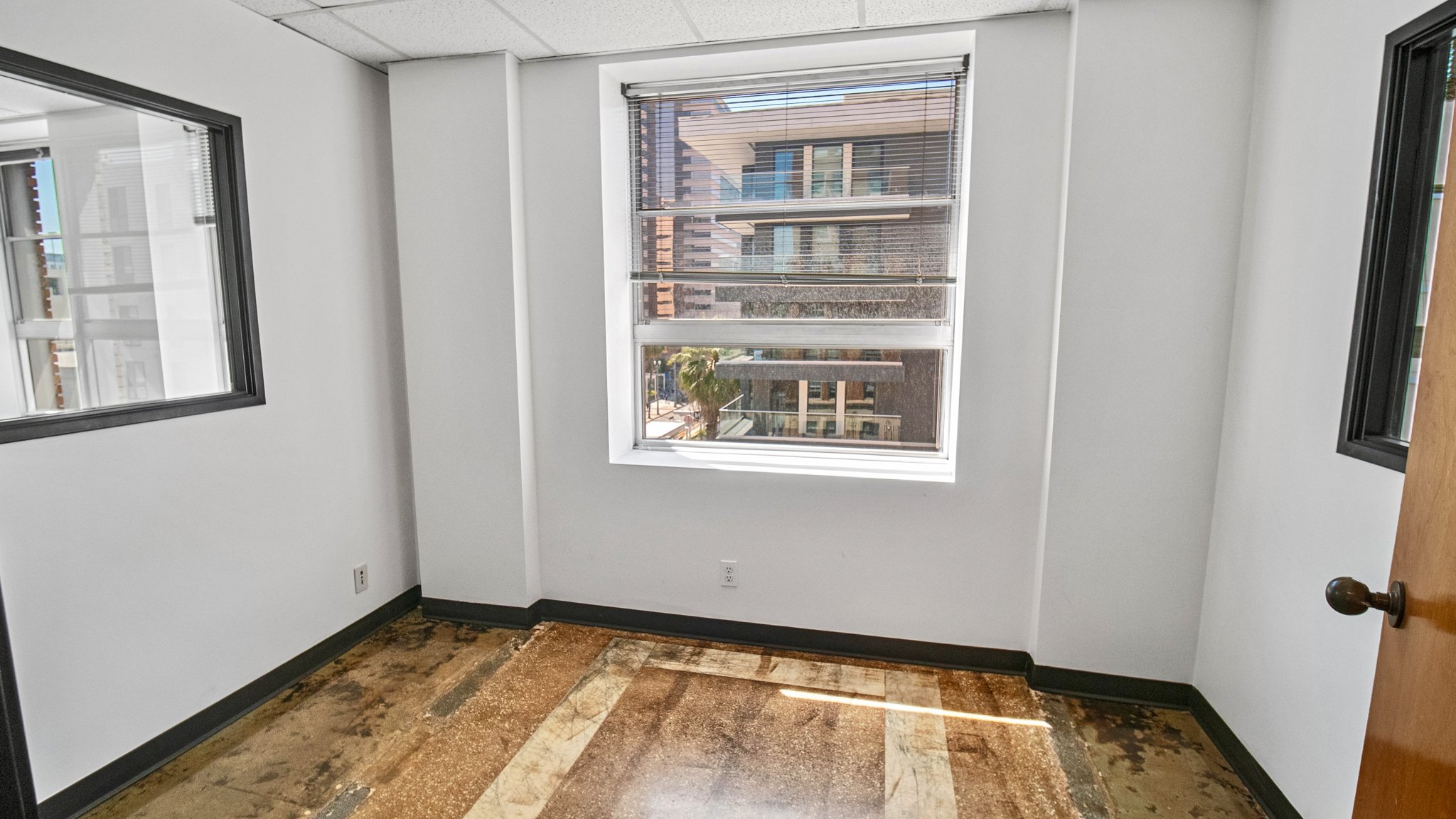 235 Broadway - Small Size-14.jpg