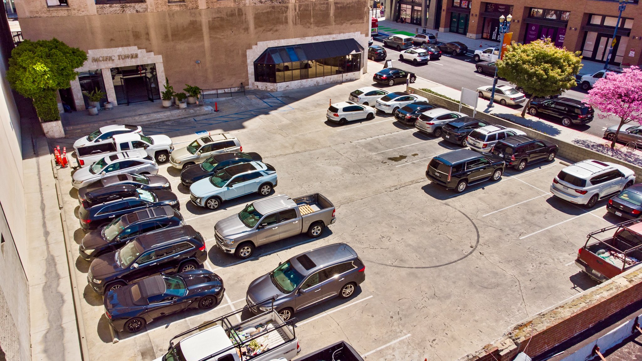 235 Broadway - Small Size-05.jpg