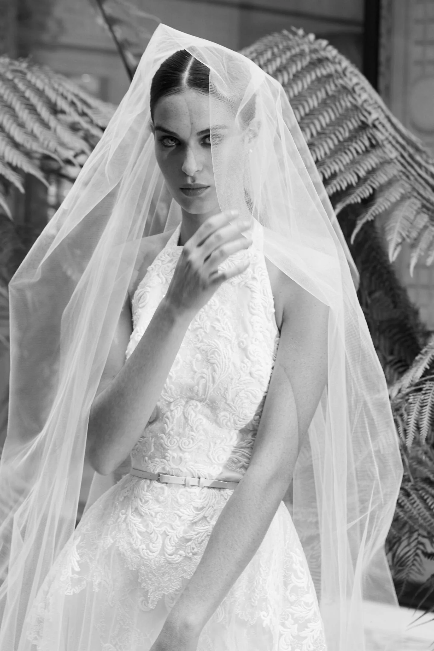 elie-saab-bridal-fall-19-10-c.jpg