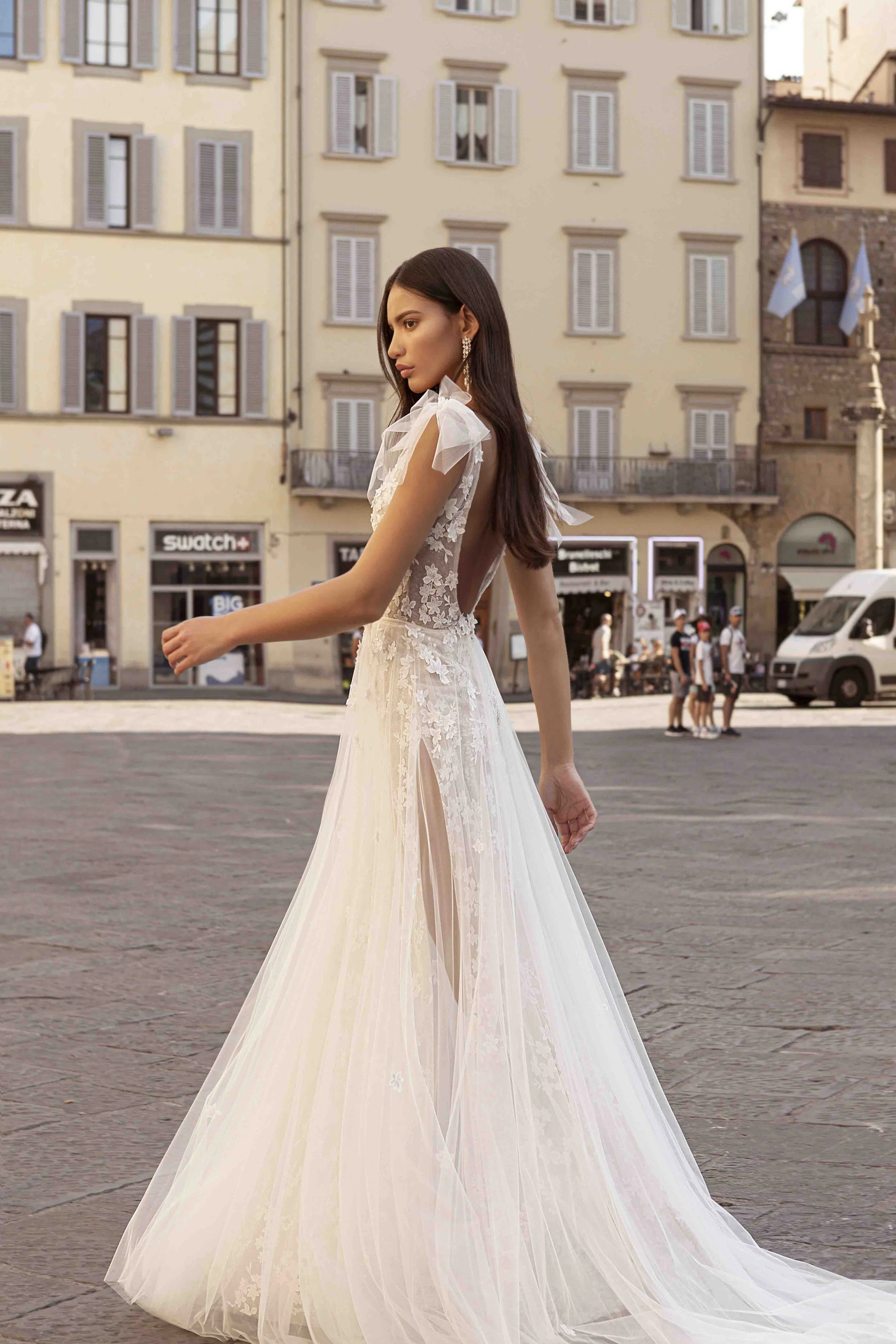 BERTA COUTURE TRUNK SHOW