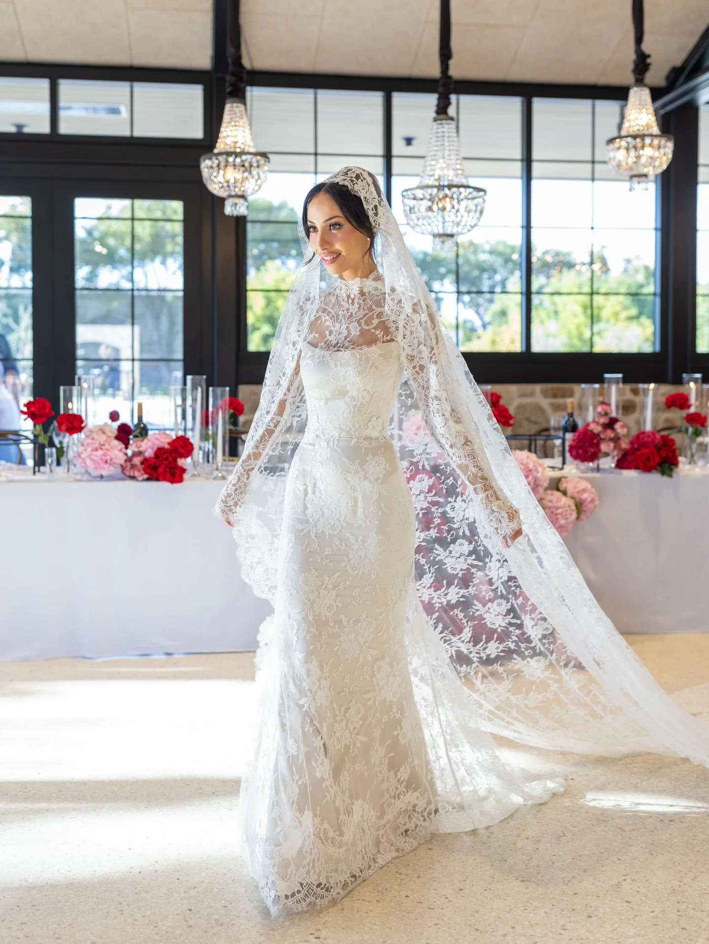 Jesse &amp; Sara&rsquo;s #wedding yesterday&hellip;🤍

A moment with the #bride 

Bridal gown 1 &amp; 2 by the incredible @varacalli.couture 

Venue @sunnybrae_estate 
Video @breyfuentesfilms_weddings 
Entertainment @entertainmentadelaide 
Cake @blos