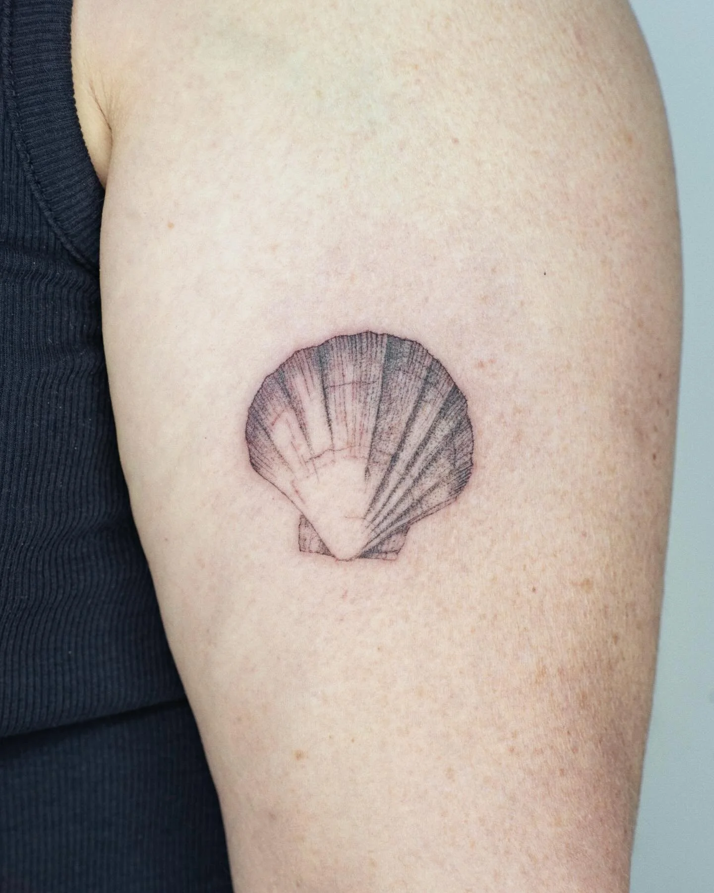 Ocean things 🐚 

Made at @spicyinkofficial 

#stenatatts