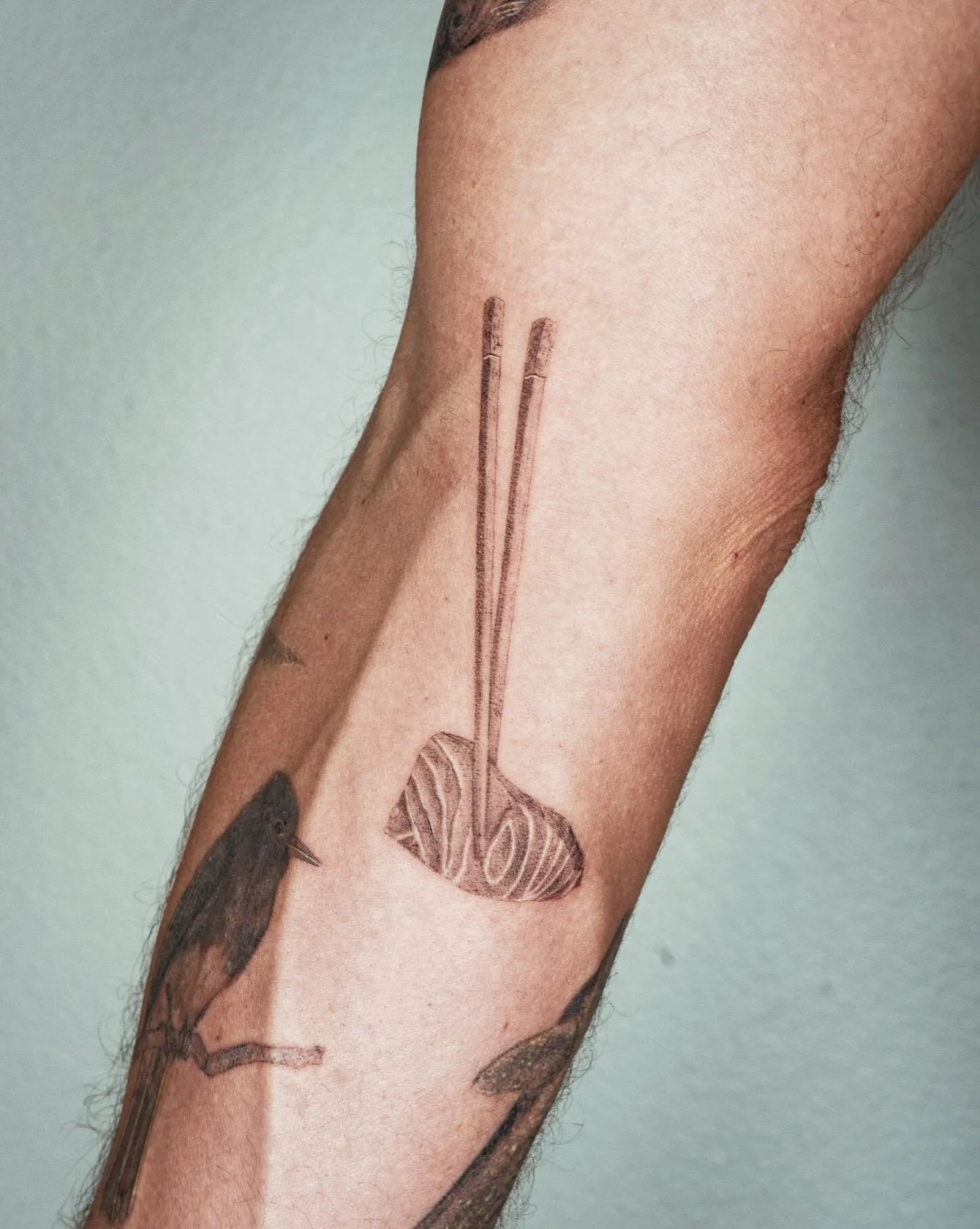 Little slice of sashimi for a fisherman 🥢 

#stenatatts