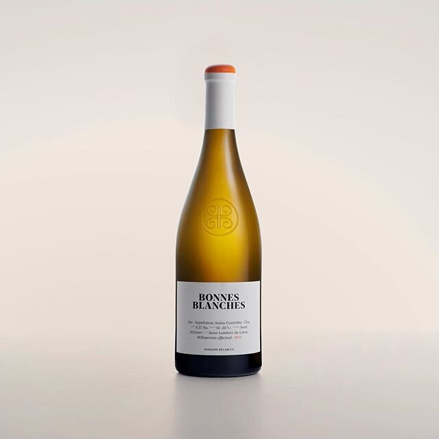 Habillage final. Fruit d'une collaboration exceptionnelle avec l'agence @bedandydesign, qui s'est passionn&eacute;e pour notre projet. Leur intelligence et leur talent cr&eacute;atif ont permis d'exprimer, &agrave; travers un seul objet, tout l'ADN B