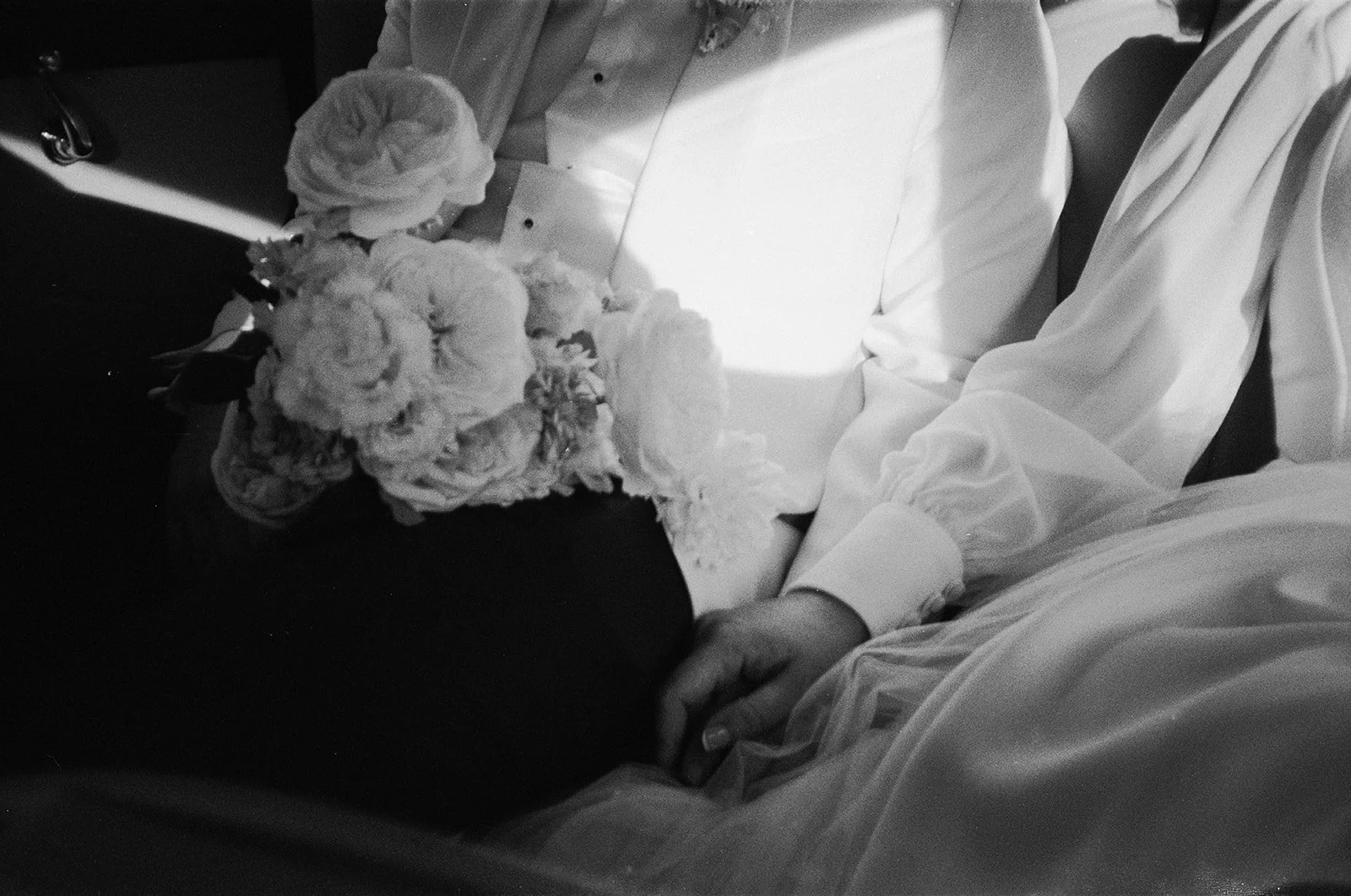 Caroline-and-Lukas-Moana-Hall-wedding-aliceandrephotography-823_websize.jpg