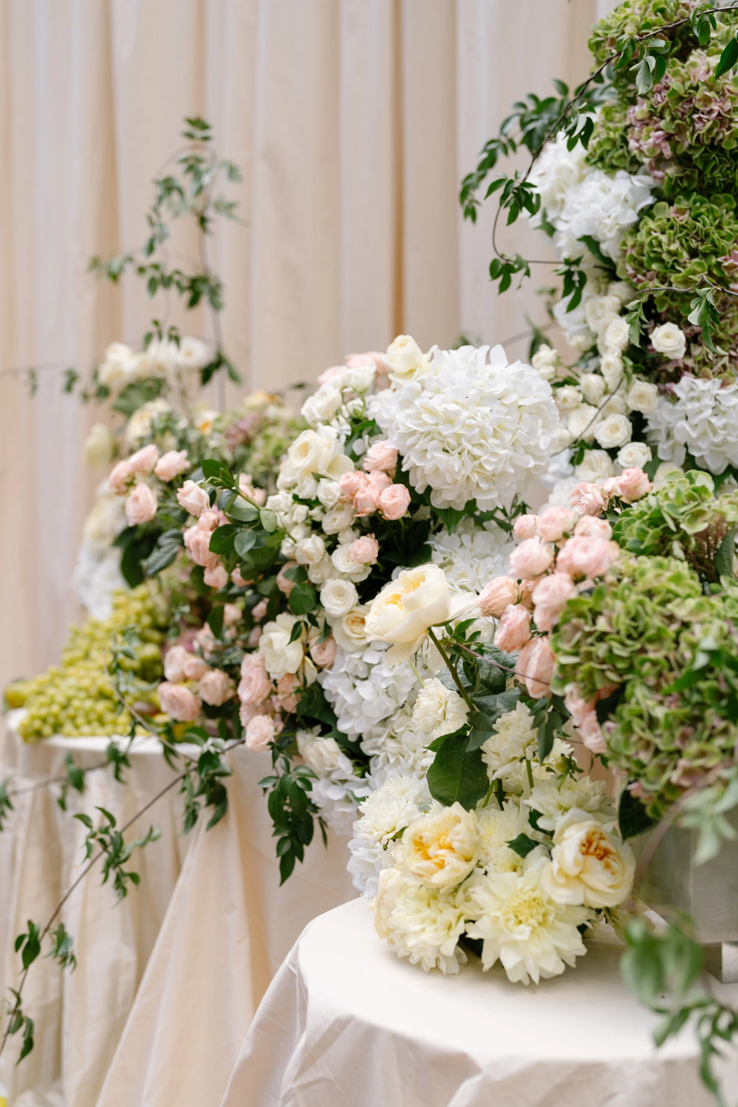 Sophie_Jess_Wedding_Preview-105.jpg