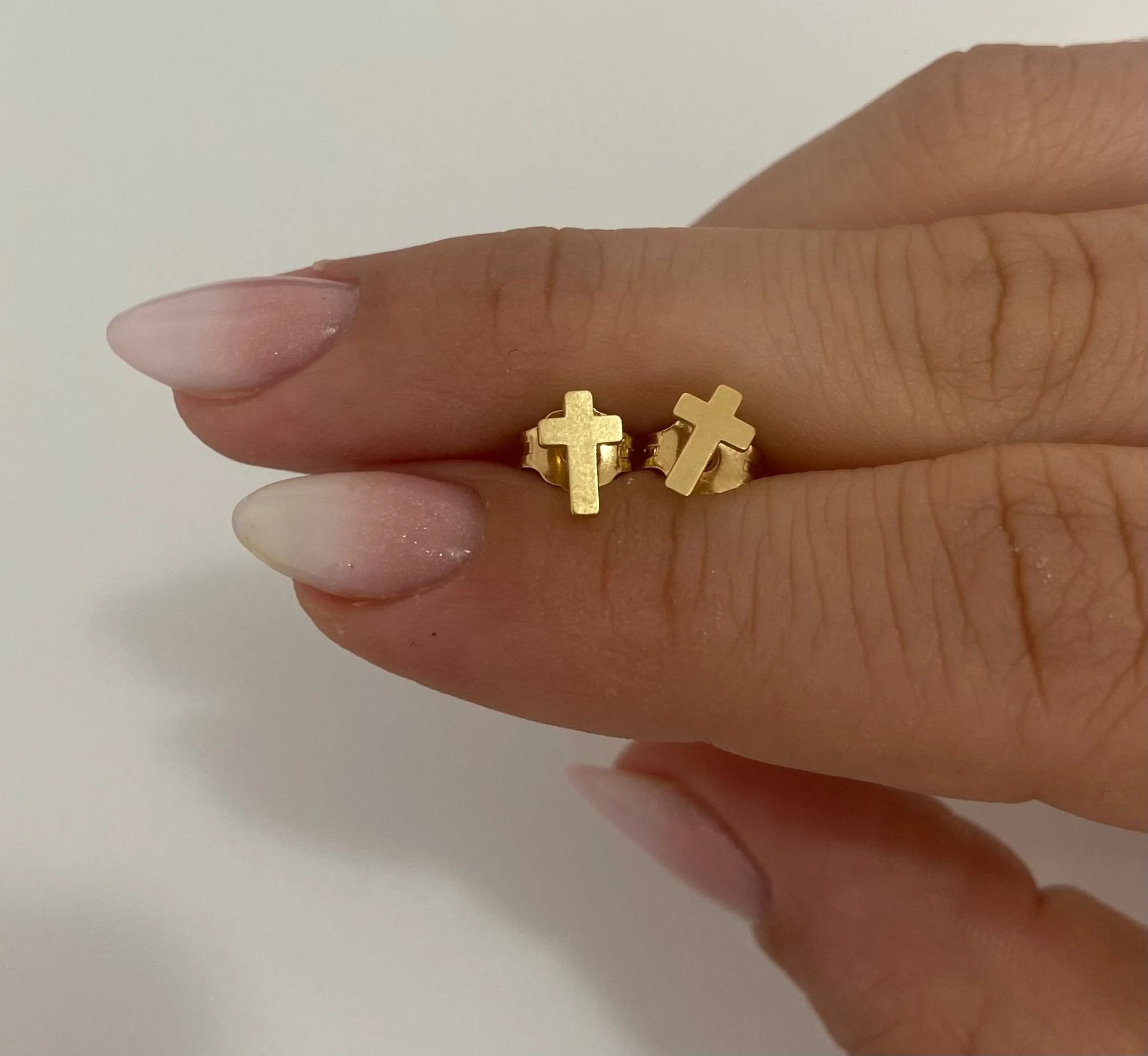 PENDIENTES MINI CRUZ ORO