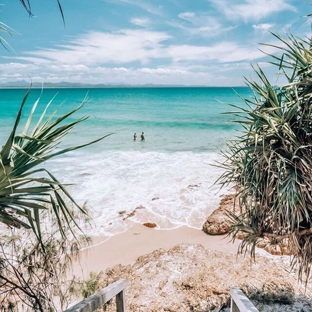 Don&rsquo;t Keep Followers Trapped On-Platform 🏝

Social media in a vacuum doesn&rsquo;t really benefit your business. Even if you keep active and have many followers, it means nothing if all they do is follow you endlessly. You want them to take ot
