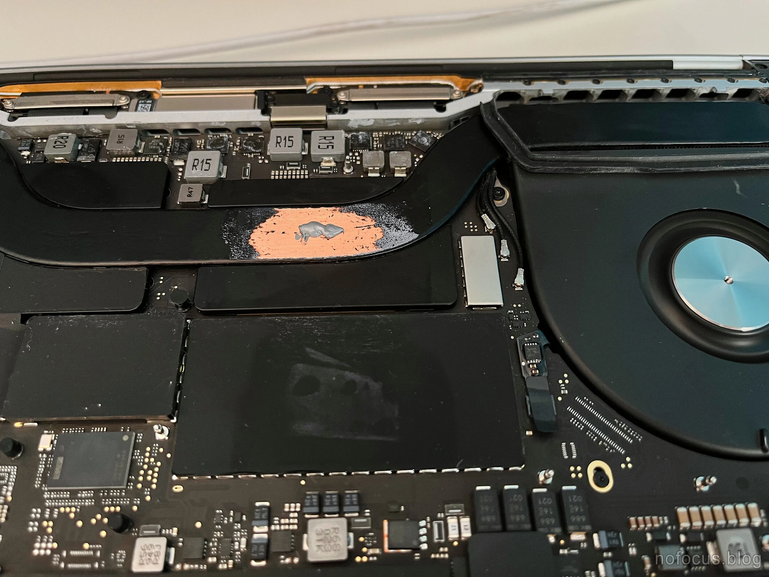 Macbook Pro Thermal Paste , How to clean the fans and replace the ...