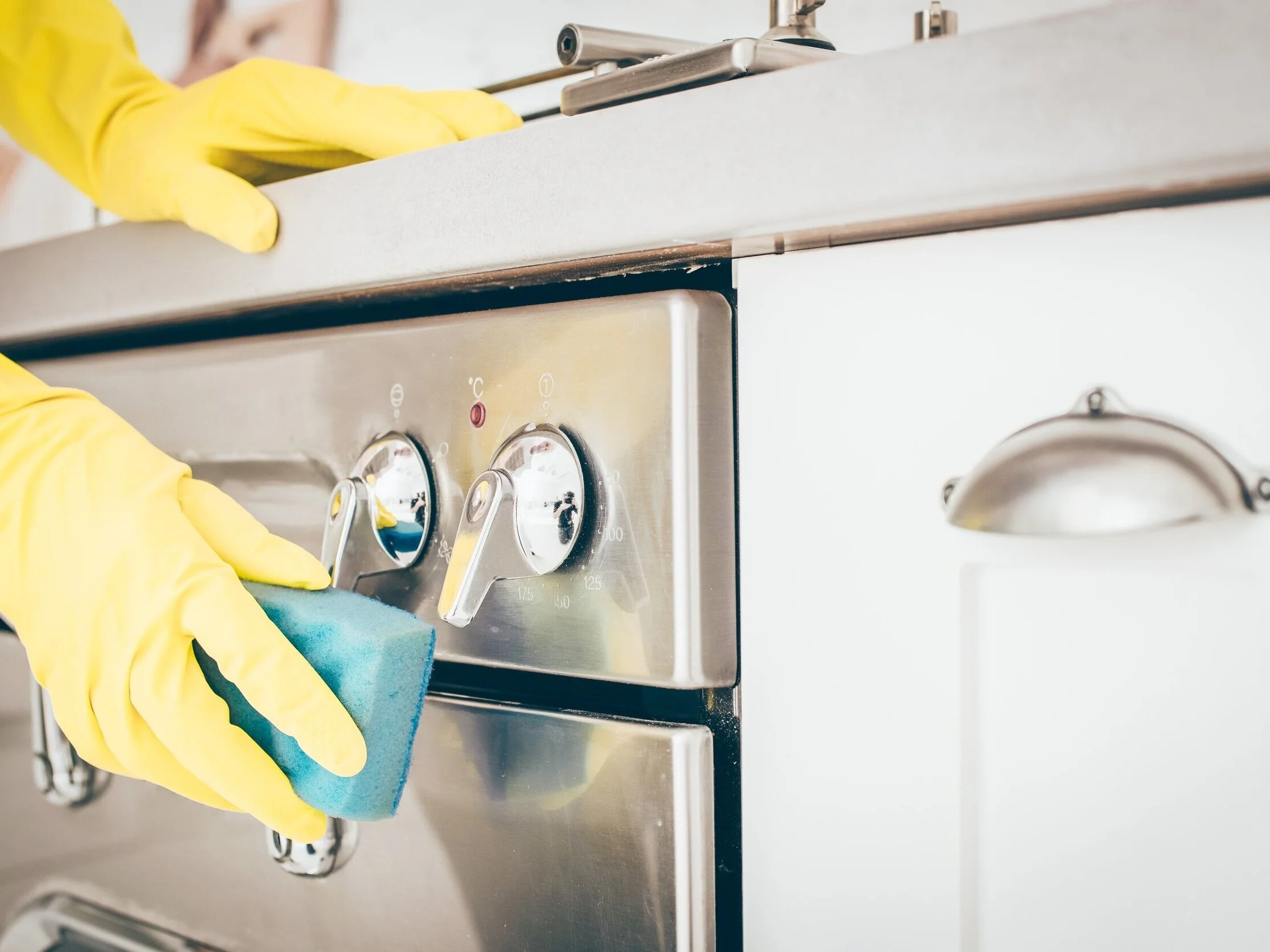 <a href="https://www.freepik.com/free-photos-vectors/house">House photo created by freepik - www.freepik.com</a>