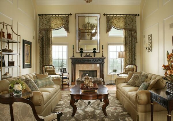 Traditional-Living-Room-Decorating-Ideas-Picture.jpg