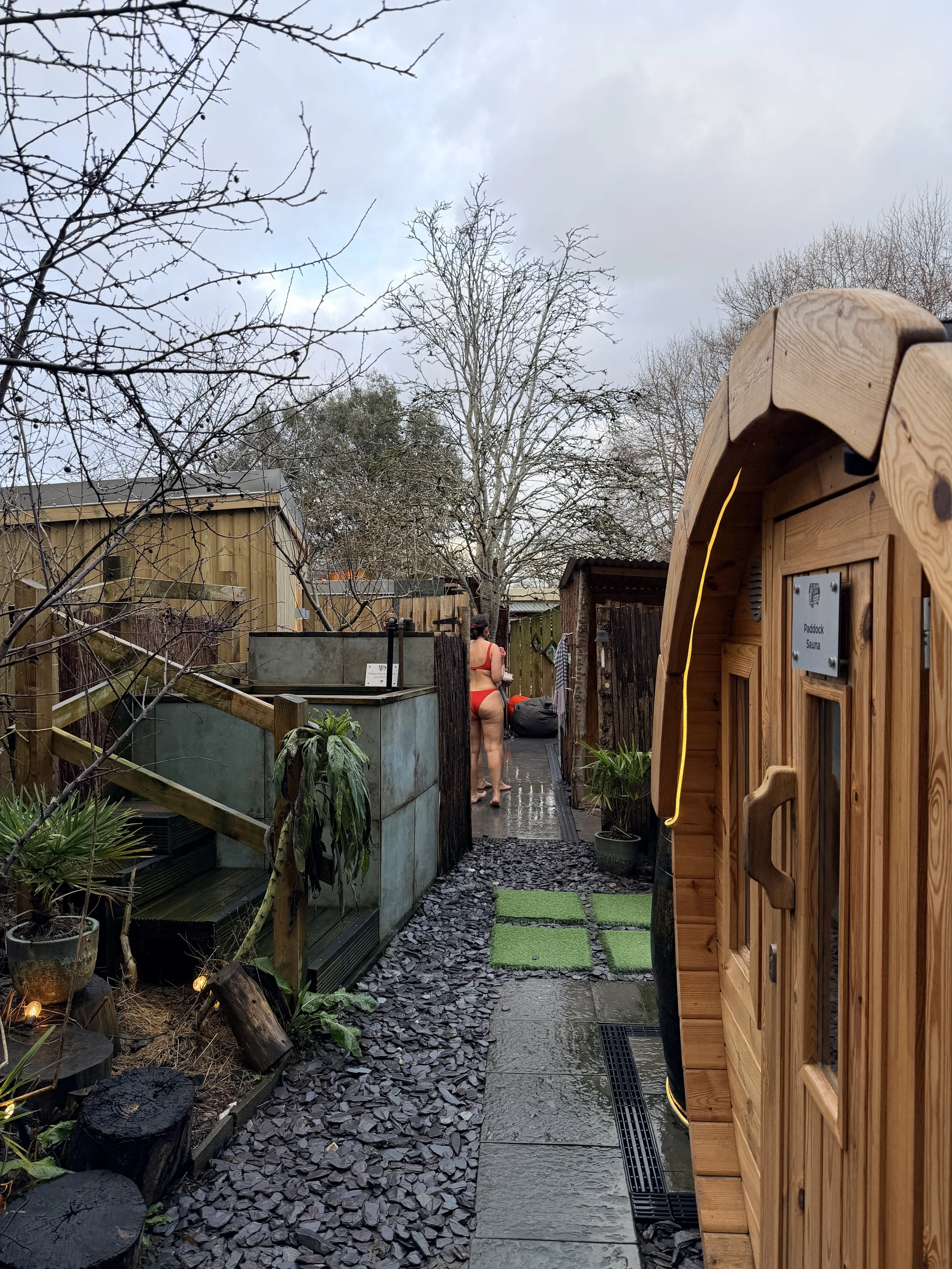 Sauna and ice bath in Bristol: Orchard Sauna