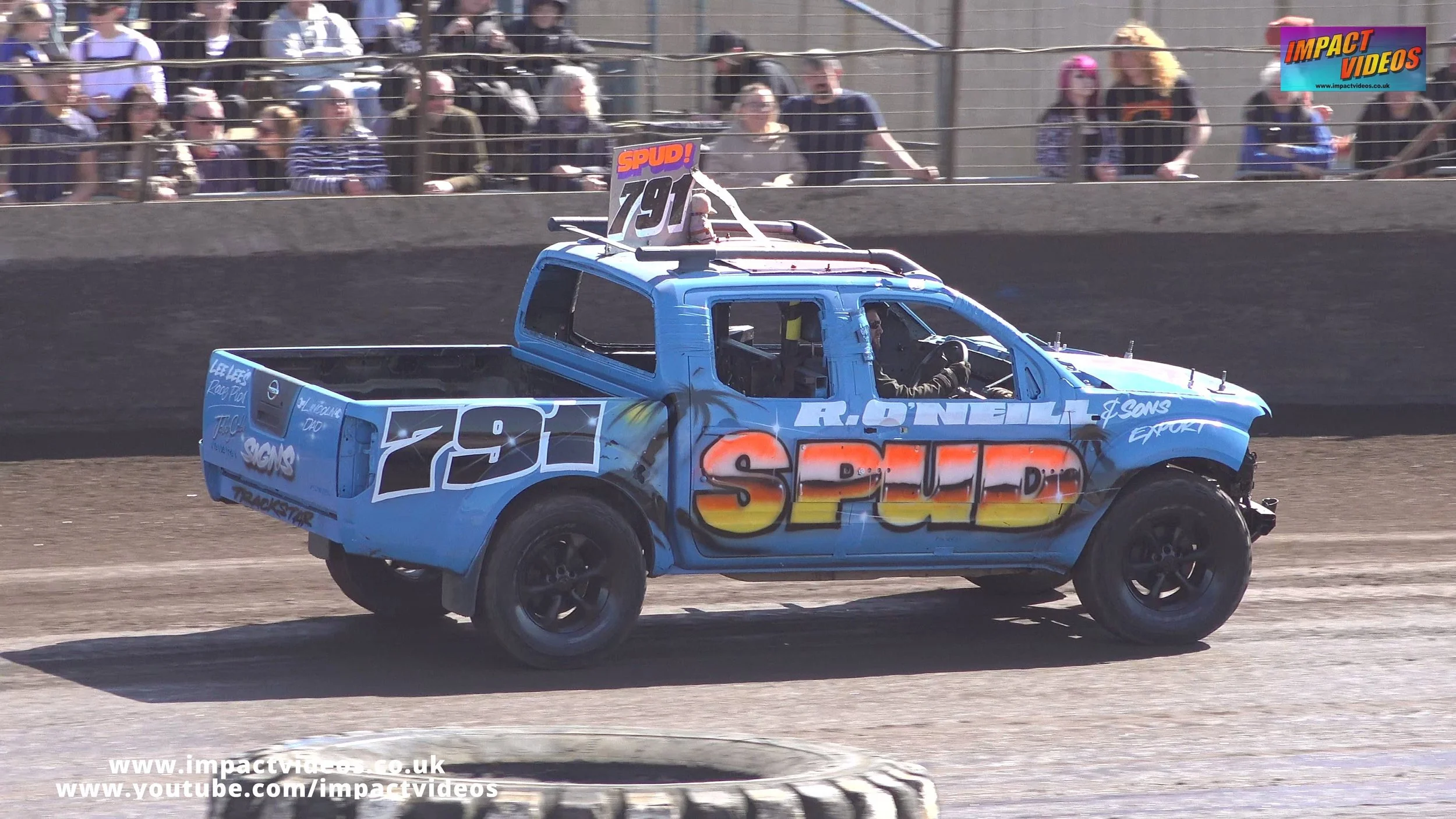 KL EASTER MON 26 PIC 1.jpg