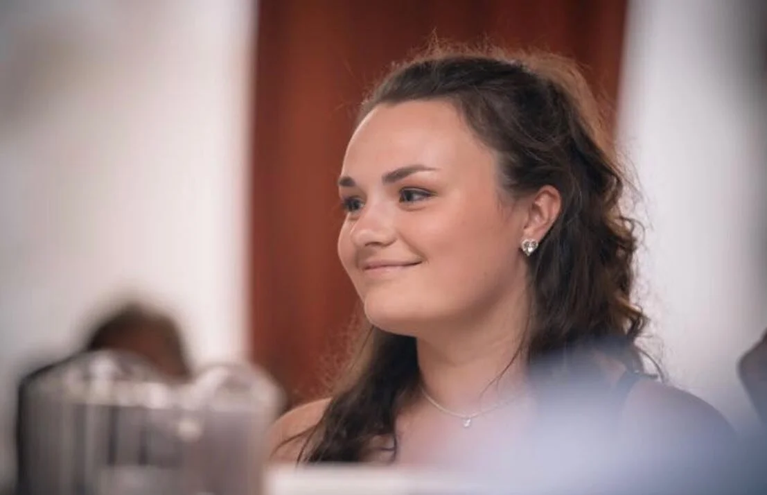 The &ldquo;no makeup makeup&rdquo; I get clients asking for all levels of coverage of makeup from full glam to no makeup makeup and I love every level. Look how beautiful this bridesmaid looks 😍