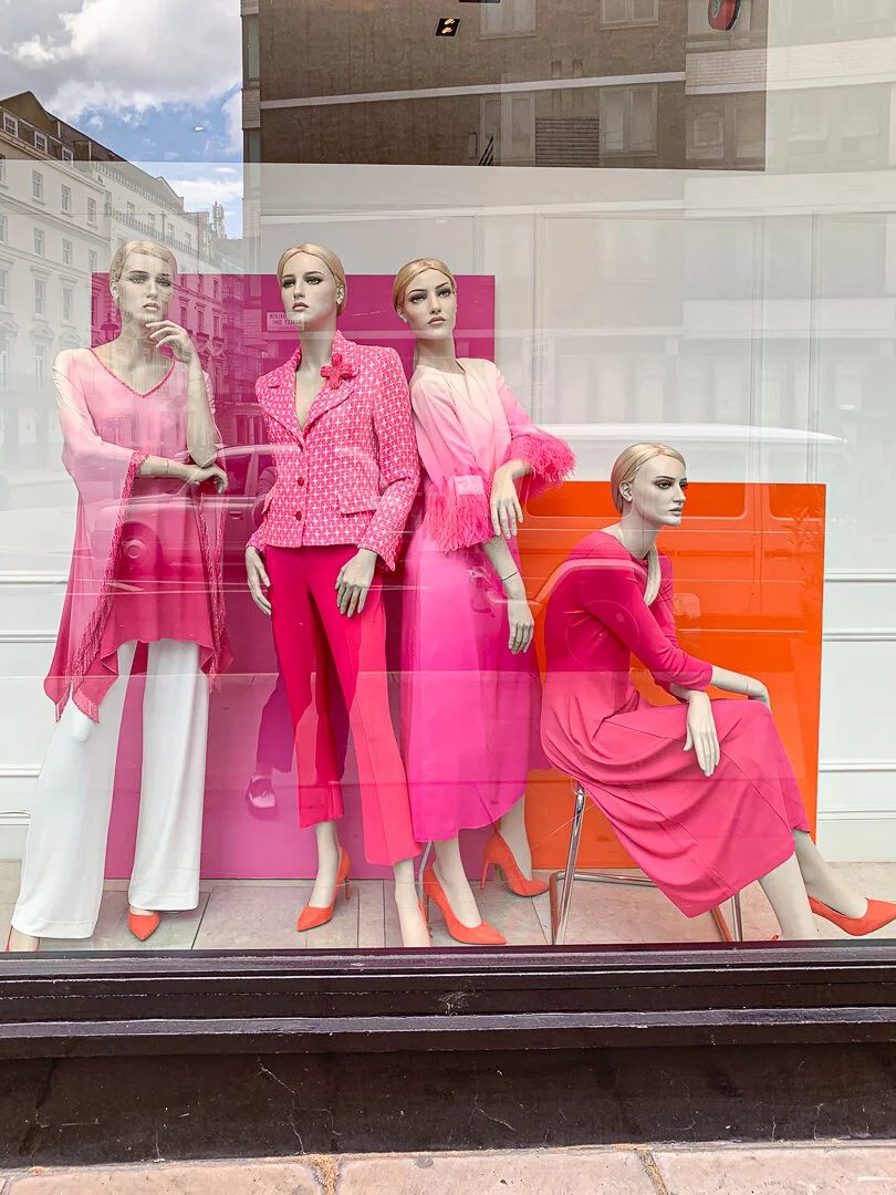jonny-hooley-window-display-louise-kenedy18.jpg