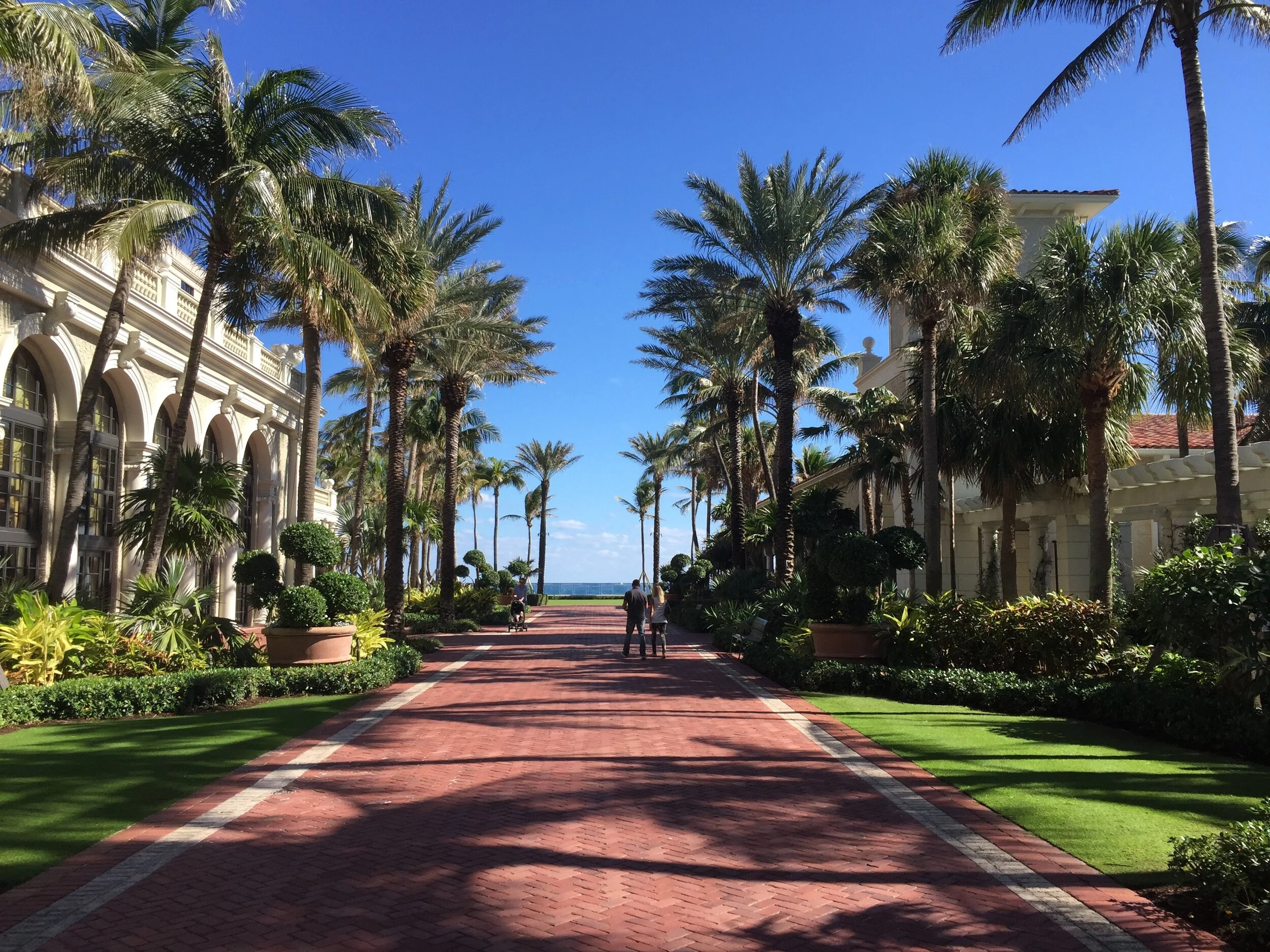The Breakers, Outside View